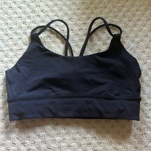 Lululemon black size 6 sports bra medium support